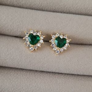 Emerald heart shape Diamond earrings